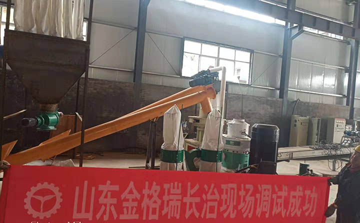 金格瑞木屑顆粒機生產(chǎn)線在長治調(diào)試成功